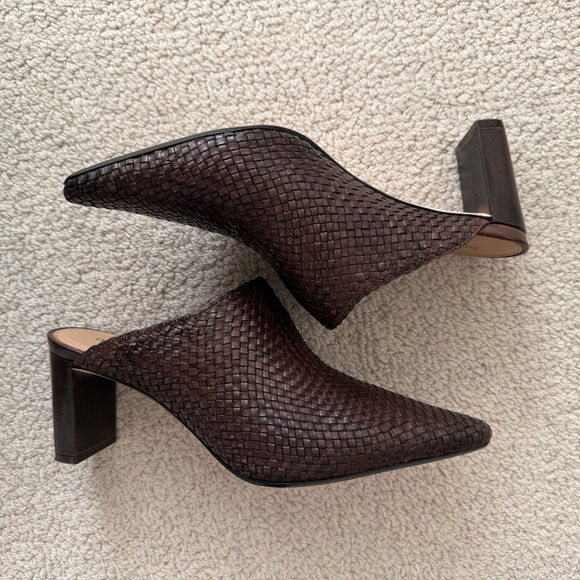 Donald J. Pliner Shoes - Donald J. Pliner "Ollie 51" Mules, dark brown, size 9, 3-inch heels